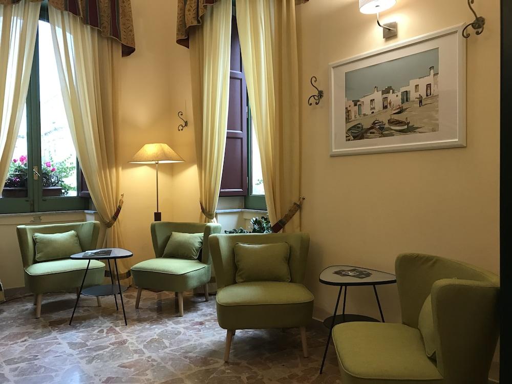 Posta Hotel 3*