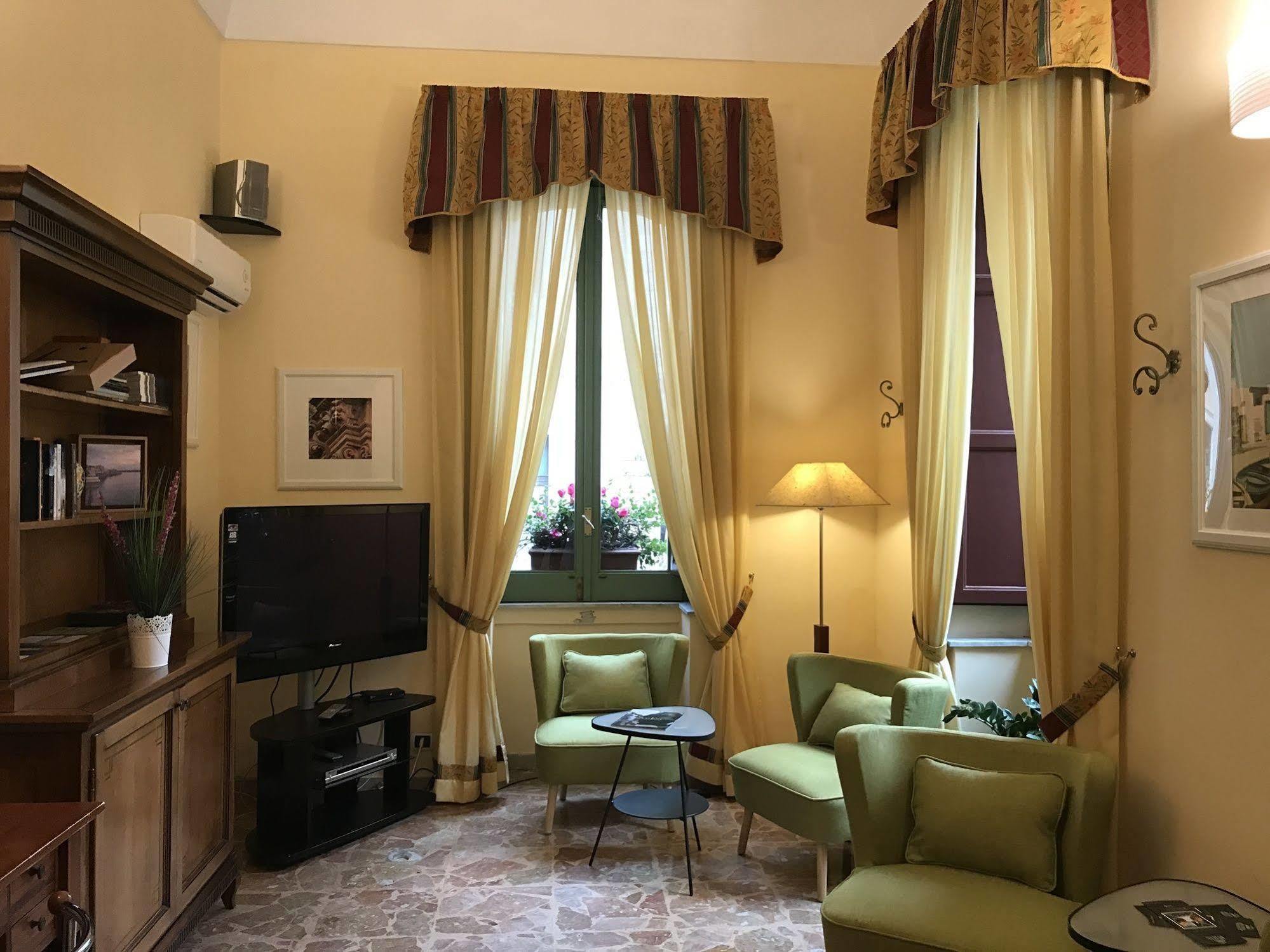 Hotel Posta Syracuse